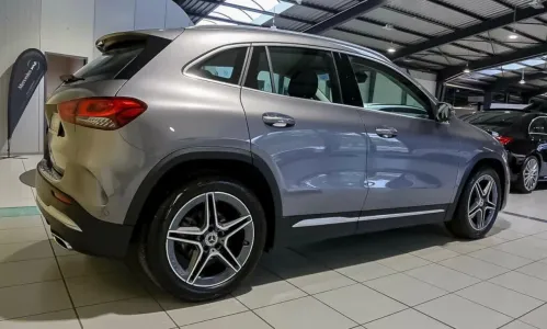 MERCEDES BENZ Classe GLA GLA 200 Automatic Premium