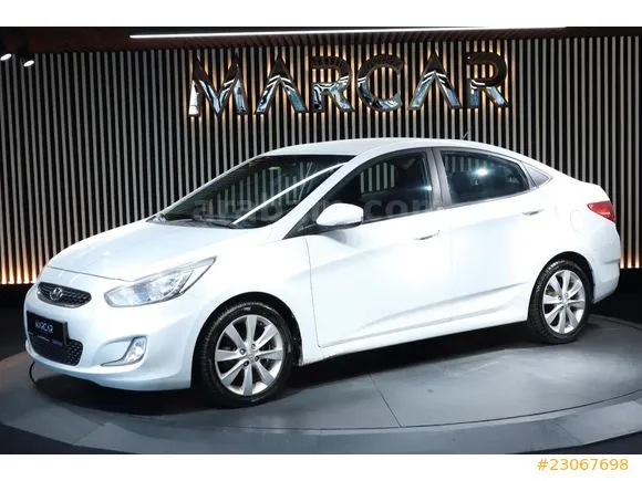 Hyundai Accent Blue 1.6 CRDI Mode Plus Image 5